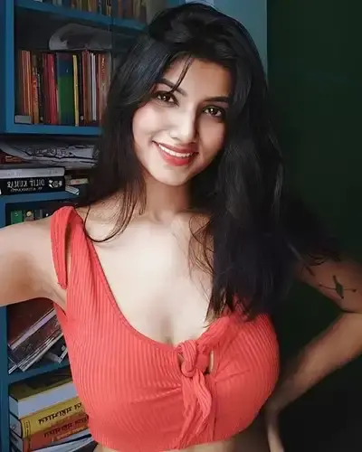 Escort Usarghar Gaon